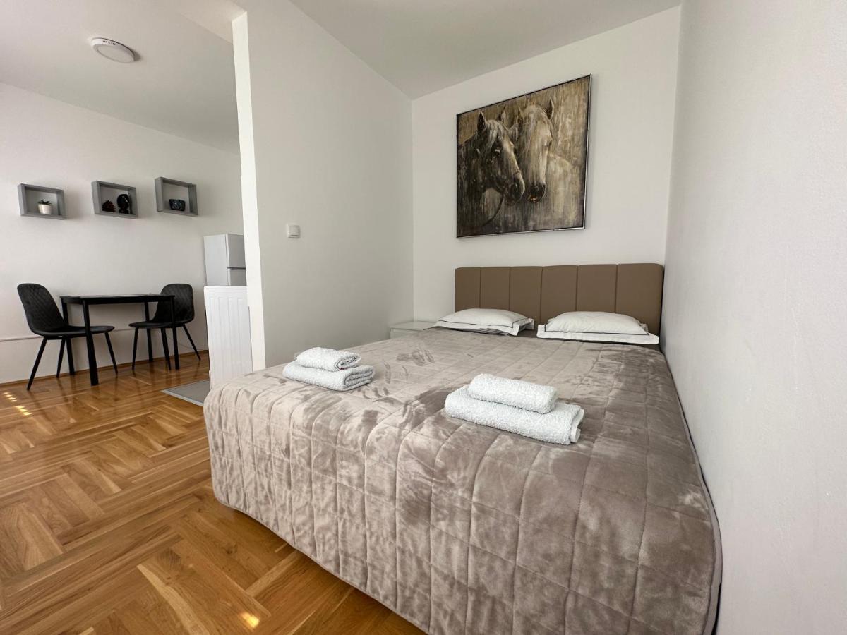 Aura Apartment Beograd Ngoại thất bức ảnh